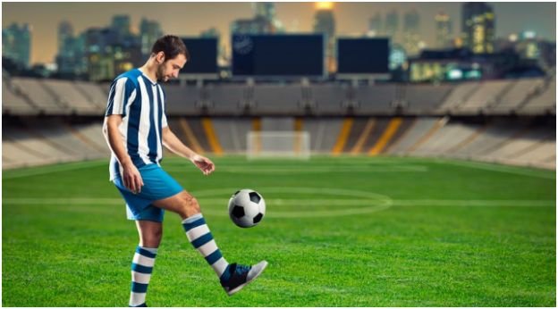 What’s the Right Mental Approach to Achieving Football Goals?